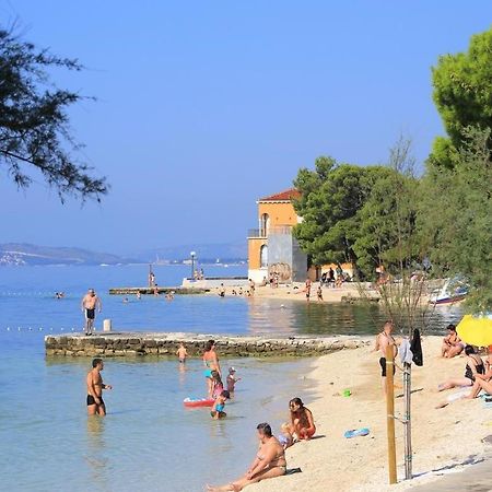 Sun Apartments Kaštela Esterno foto