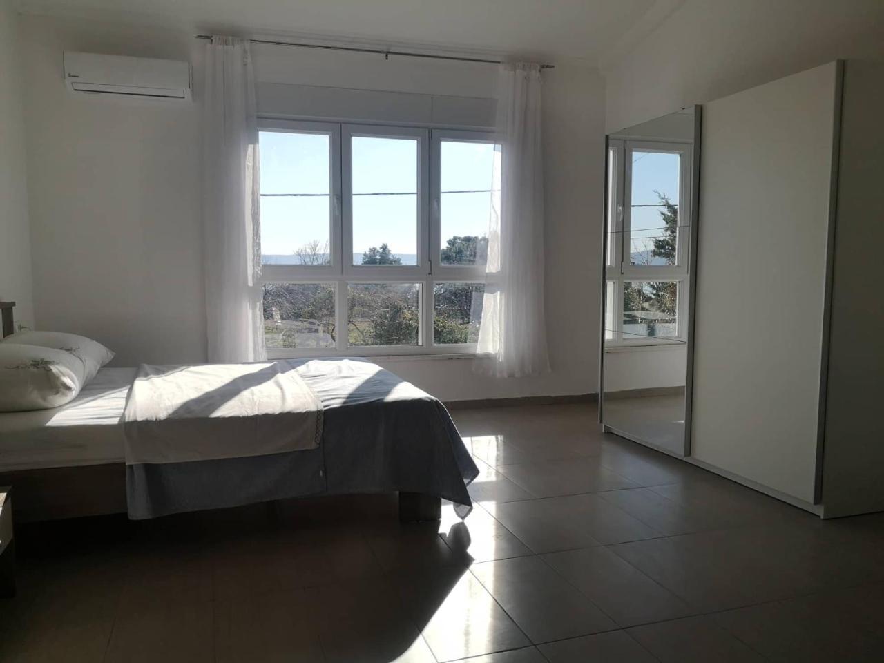 Sun Apartments Kaštela Esterno foto